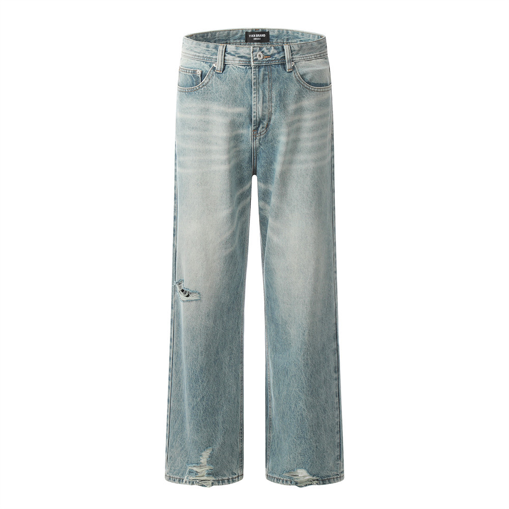 Jeans — Light Wash Straight Leg — Detail view 2
